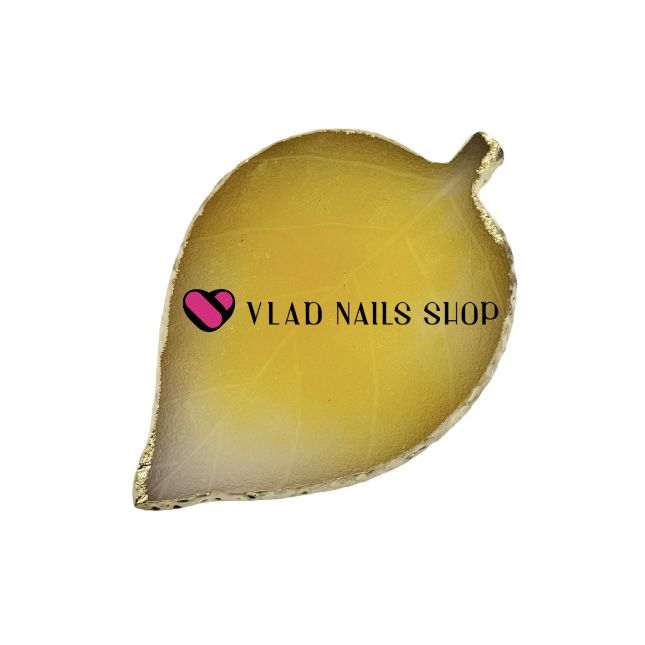 Палитра для смешивания красок в форме листка в ассортименте  